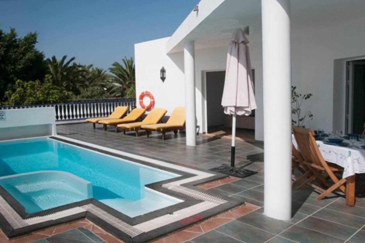 Villas Del Mar Vina Y Cabrera Пуерто Калеро Екстериор снимка