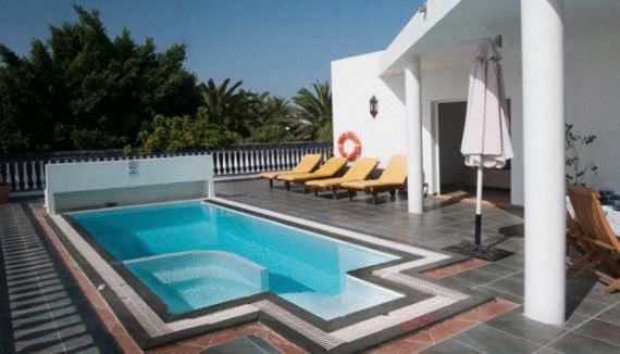 Villas Del Mar Vina Y Cabrera Пуерто Калеро Екстериор снимка